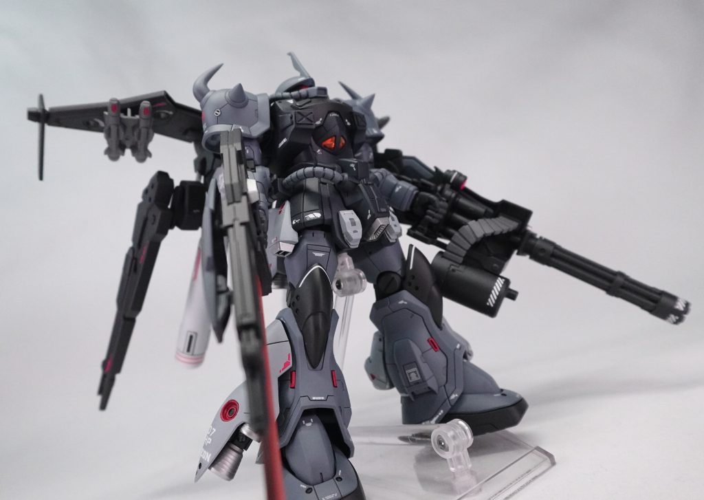 最後までご覧いただき、ありがとうございました(zaku-kao5)