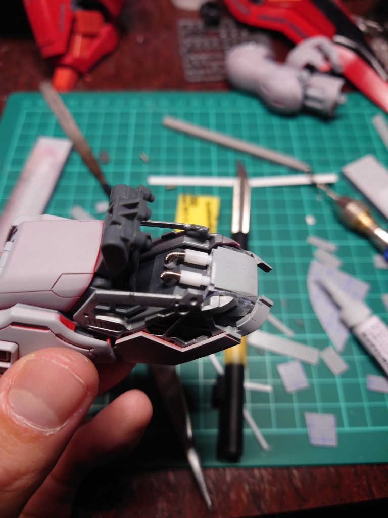 サザビー作成日記その4–2枚目/制作者：C3