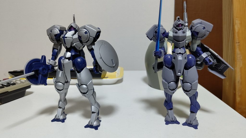 以前作ったハインドリーシュトルムと並べました。同じような機体のはずなのに、全体の差異がはっきりしてますね