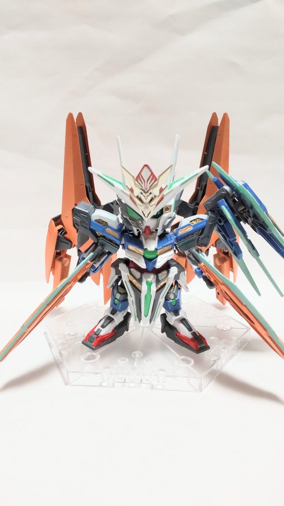 CBウェポン　〈 ハルートユニット〉バックパックに大型ブースターを装備した空中戦仕様の形態。
