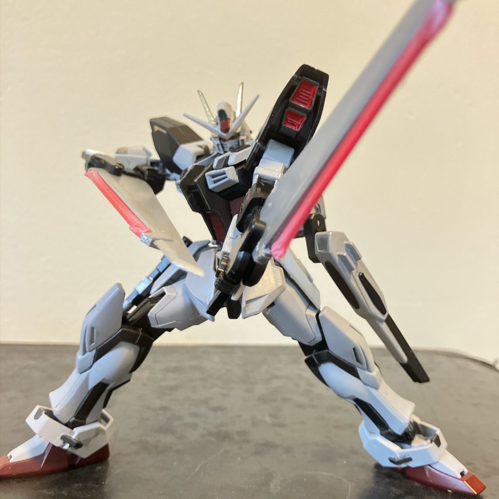 背中のウイングは取り外してビームブレイドに個人的にかなりお気に入りの作品です！