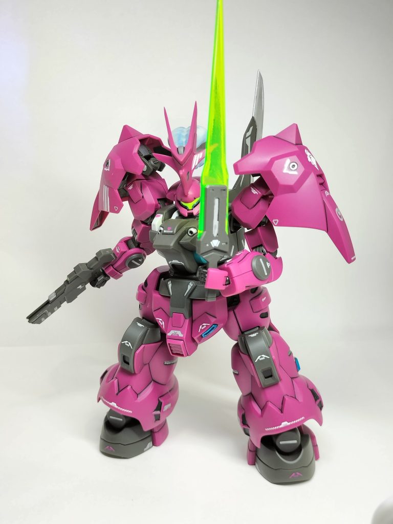 セカンダリー武器を装備(gandam-hand2)