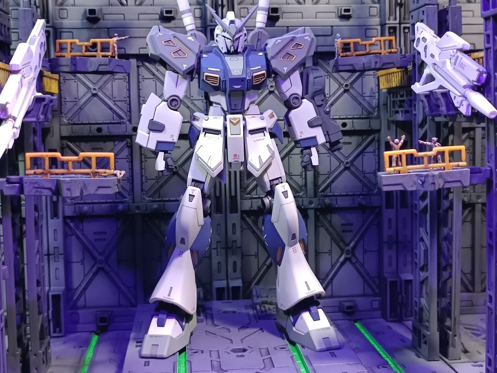 量産型νガンダム–7枚目/制作者：孤独のプラモ