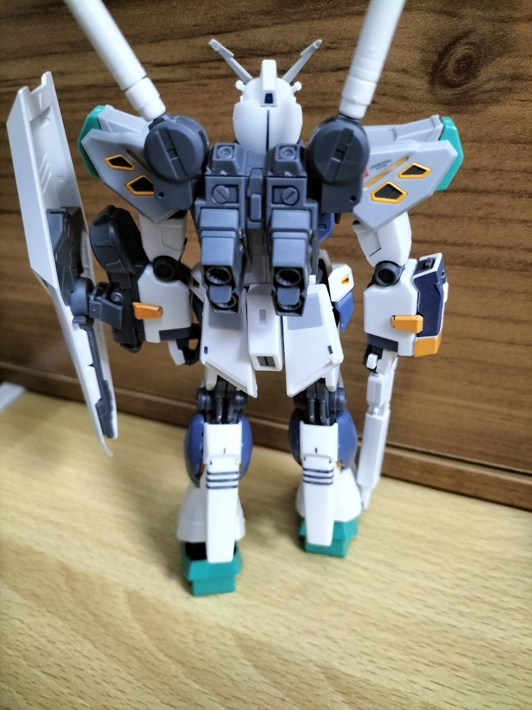 量産型ニューガンダム–4枚目/制作者：F90