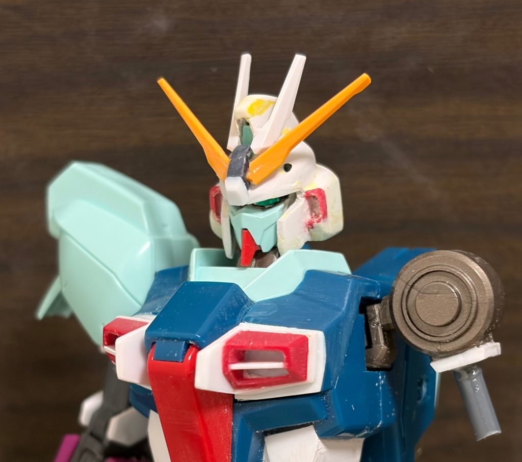 胸のパーツはイモータルジャスティスをベースに作りました。