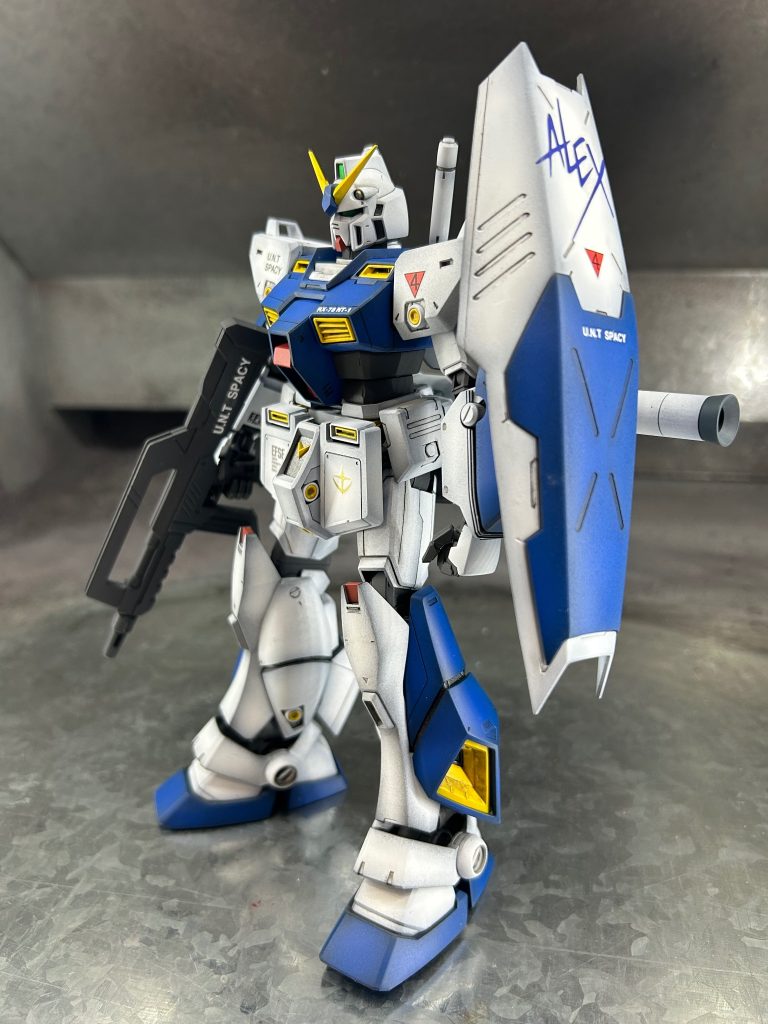 MG 1/100 ガンダムNT-1 Ver.2.0–2枚目/制作者：Bousuiya