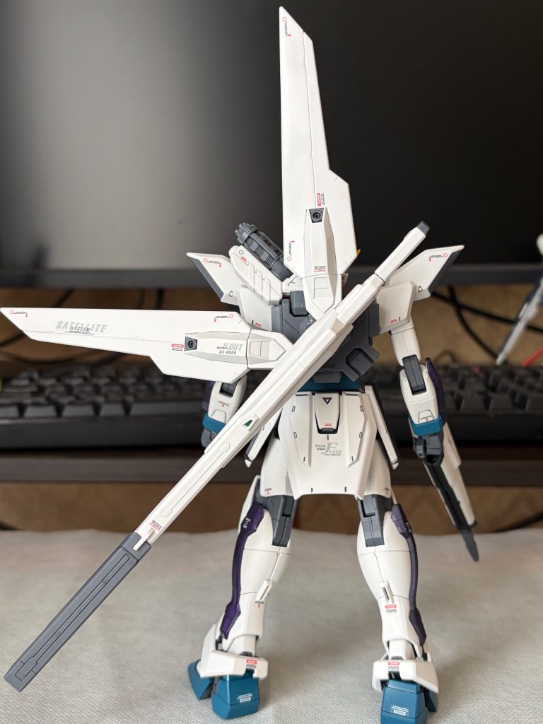 背面