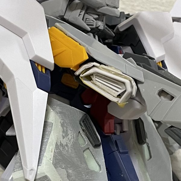 胸部の既存パーツ組み合わせがどうしても気になったのでスクラッチうまくいきました！まだ道のりはとおい（2枚目）