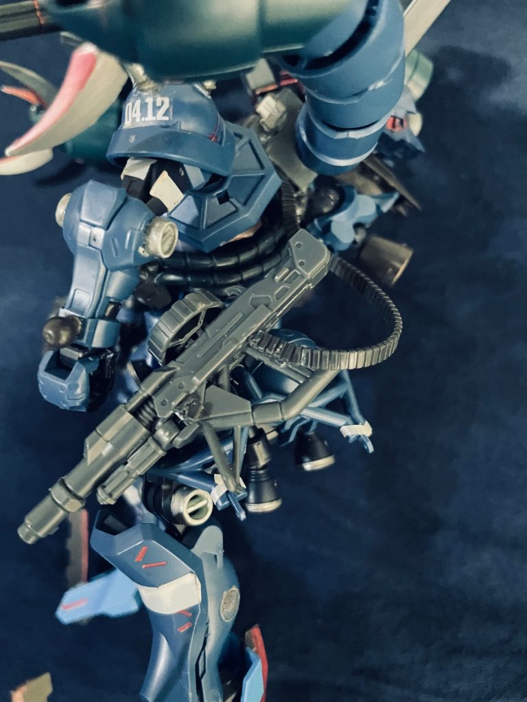 武装：ヒートホーク(1)銃弾(2)ビームサーベル[緑] (2)ミサイル (2)シールド[ヒートホーク] (1)シールド[マシンガン] (1)ビームライフル (1)コアファイター[前] (1)コアファイター[後ろ] (1)マシンガン (1)