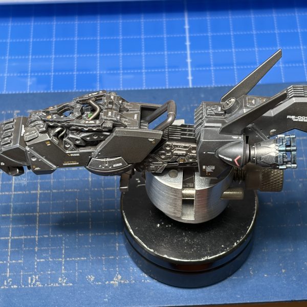 『虎の手』汎用タイプ水星の魔女ヴァナディースハート HG ガンダム ルブリス ジウ　武装の『虎の手』を製作。白青の専用タイプでは、他のMSに持たせてもイマイチと判断し、汎用タイプに大改修。ほぼ完成。脱着どうするか思案中（2枚目）