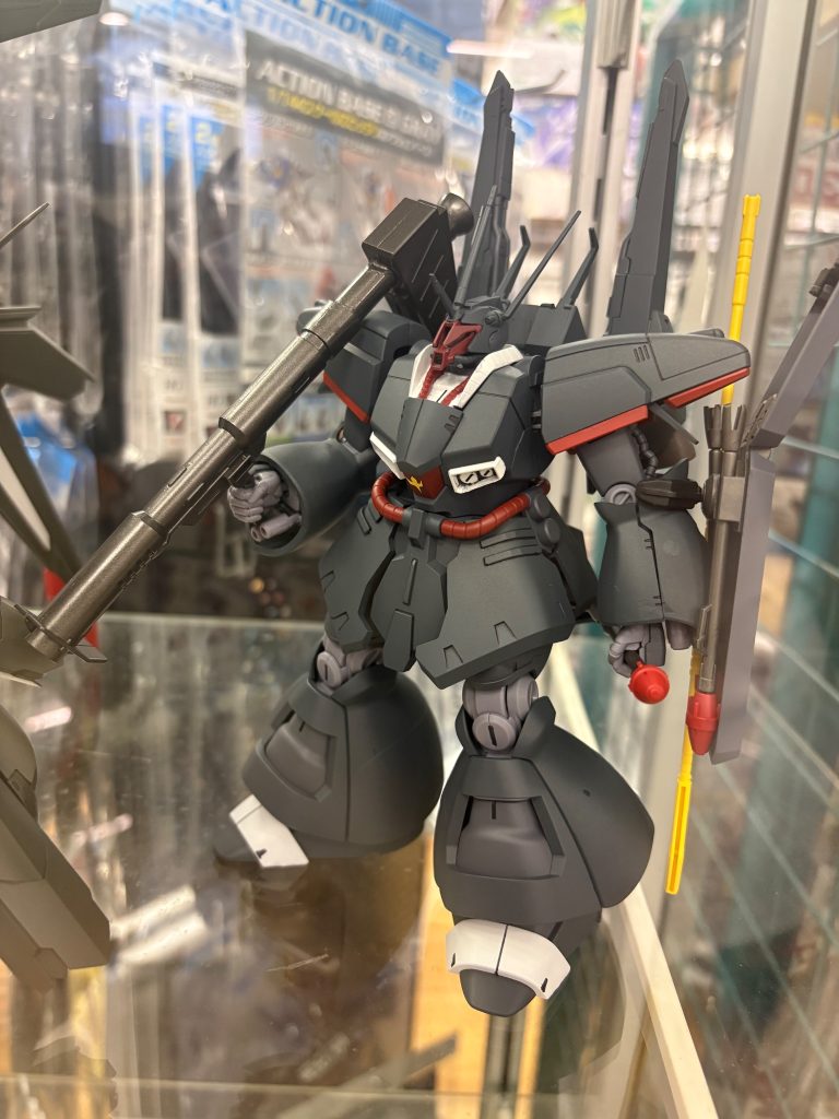 武器はリックドムIIのバズーカーを延長してます。もう少し延長すれば良かった💦