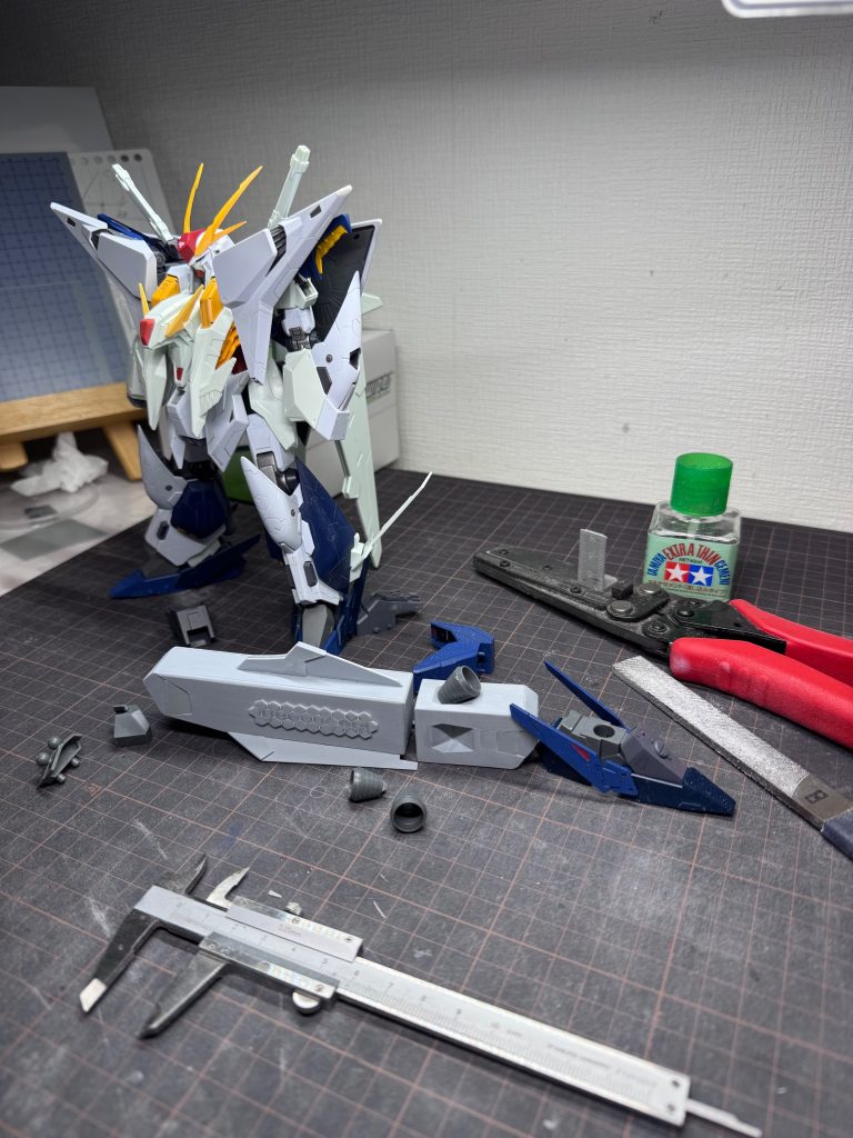 クスィーガンダム ミサイルポット装備–4枚目/制作者：k.u