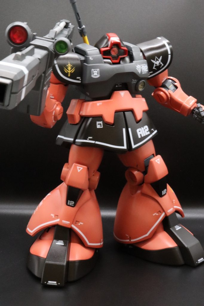 MGシャア専用リックドム