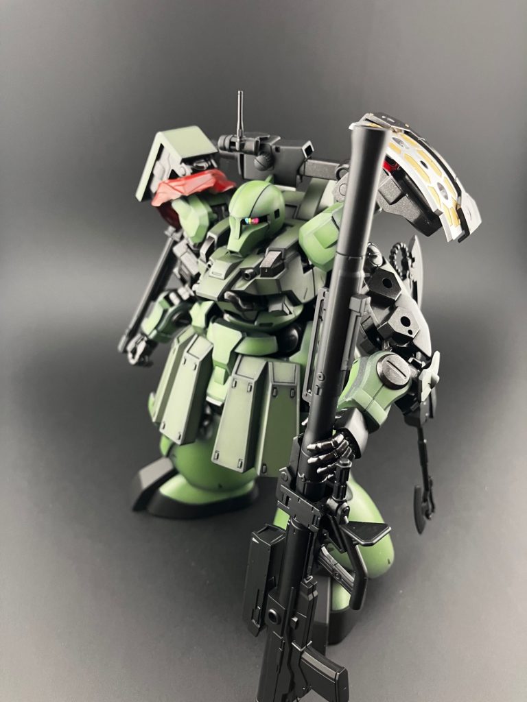 はい！ザクⅠアルマーレでした。名前が浮かばずラテン語で武装と言う意味をそのまま使いました。久々のザクを堪能しました（頭部だけ）残った部位もいつか供養しますw今回も最後までお付き合い頂きありがとうございました。また何か作りますので、見ていただけたらなぁと思います♪ご閲覧ありがとうございました😊