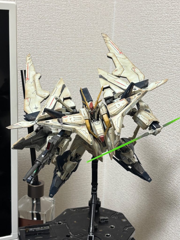 クスィーガンダム