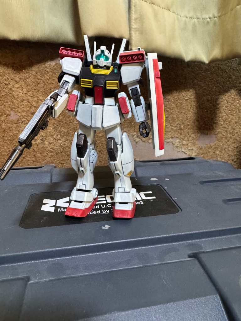 塗装レシピ(G:ガイアノーツ CH:クレオス水性ホビーカラー)サフ:EVOシルバー(G)白:Classy'n Dressyクローバー(CH)赤:ガンダムレッド(CH)黄:ガンダムイエロー(CH)黒:ティターンズブルー1(CH)関節等:メタルブラック(CH)&nbsp;