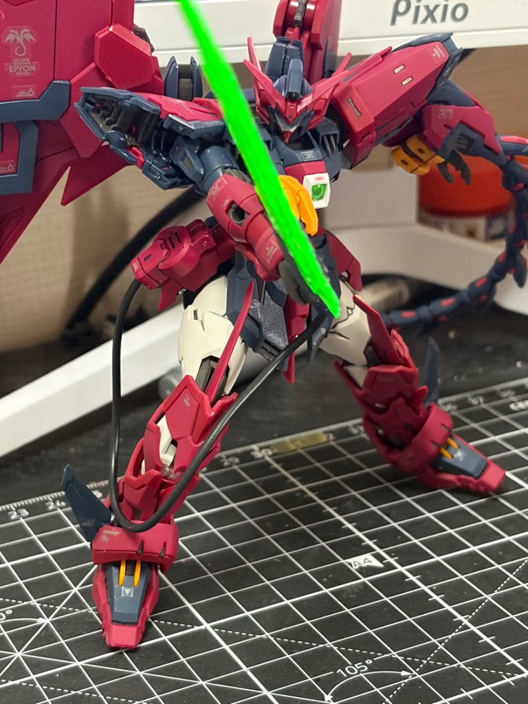 この出来で変形ギミックがあるのがすごいですね。
