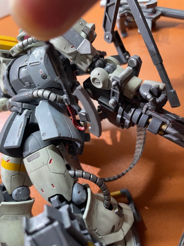 装備6アックス磁石でくっつきます。