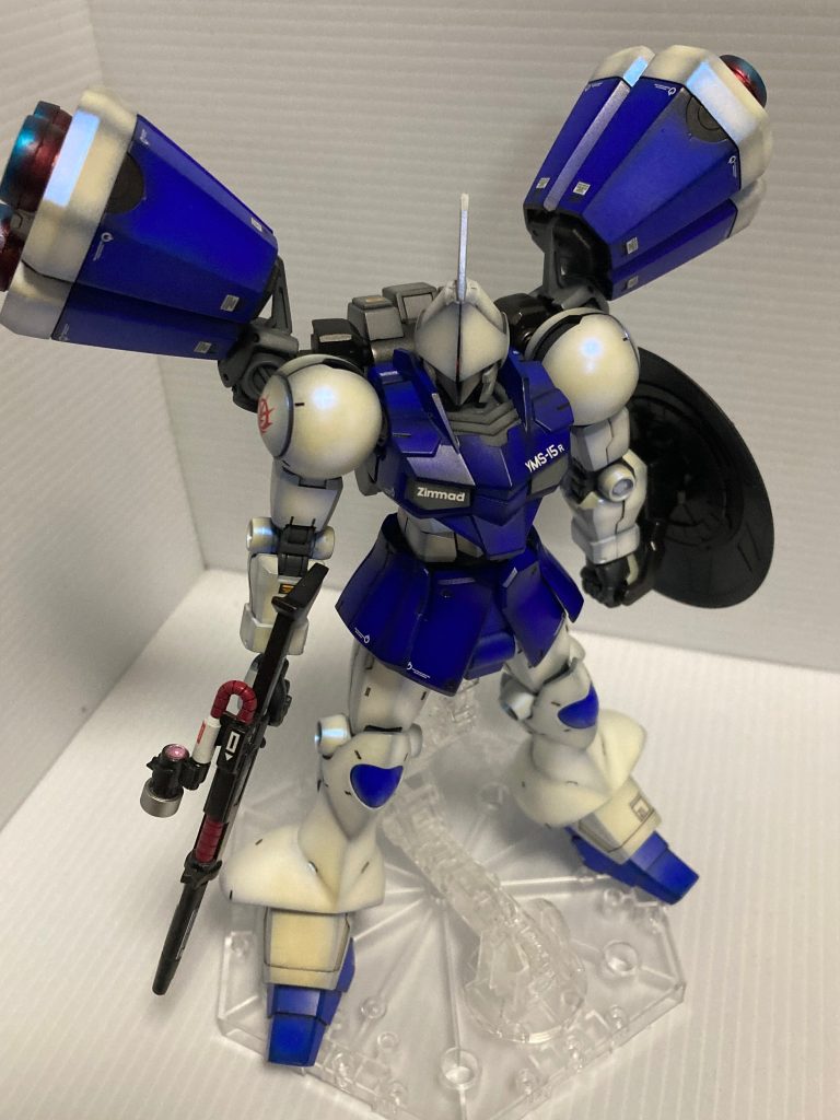 バーニアはチタンっぽい感じにしました。