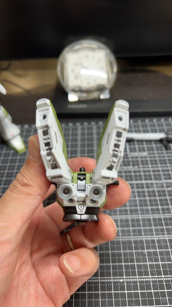 HG HI-νガンダム–5枚目/制作者：Katsuya0703