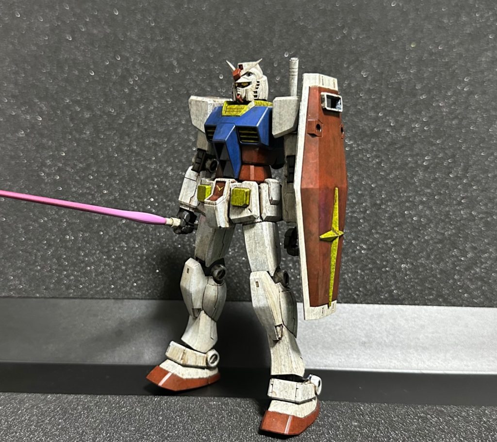 RX-78-2 ガンダム–3枚目/制作者：インタクス