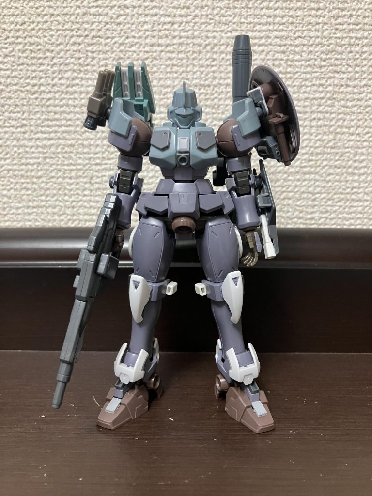 初期状態から徐々に変化、武装強化して行く感じでwフロントアーマーも追加してみたんだけど、何か違和感ありますかね？同じリーオータイプのレオンのパーツにするのがベストなんでしょうけど、パーツ取りの為だけに買うのは勿体ないなぁ [&hellip;]（1枚目）