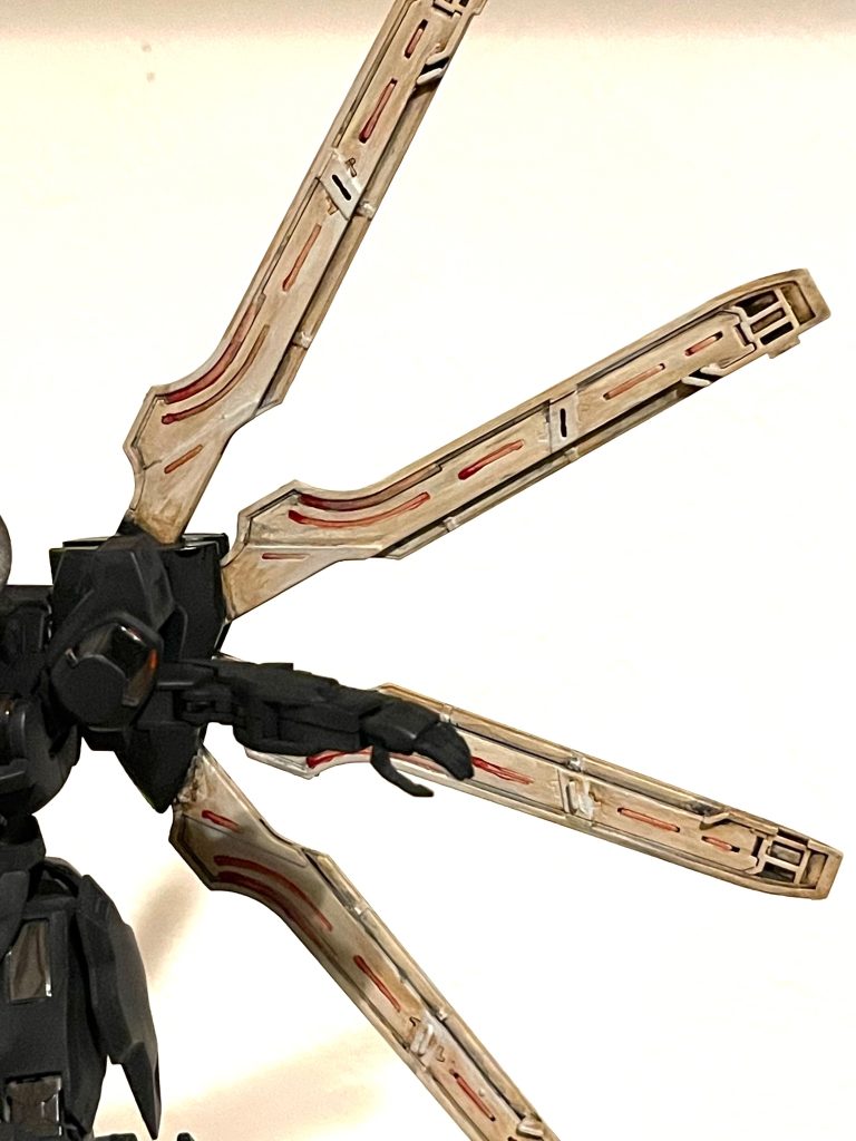片翼に見えるのはガーディアン・マリオネットという形態なんですね。この形態がとても好みでして🤤&nbsp;