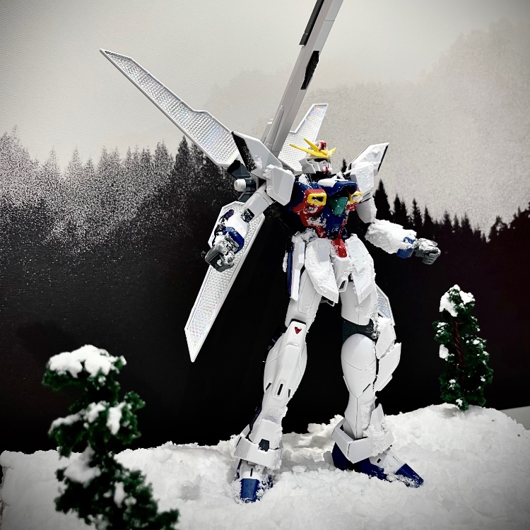小学1年生でジオラマに挑戦！雪山のMGガンダムX｜Skywalkerさんの