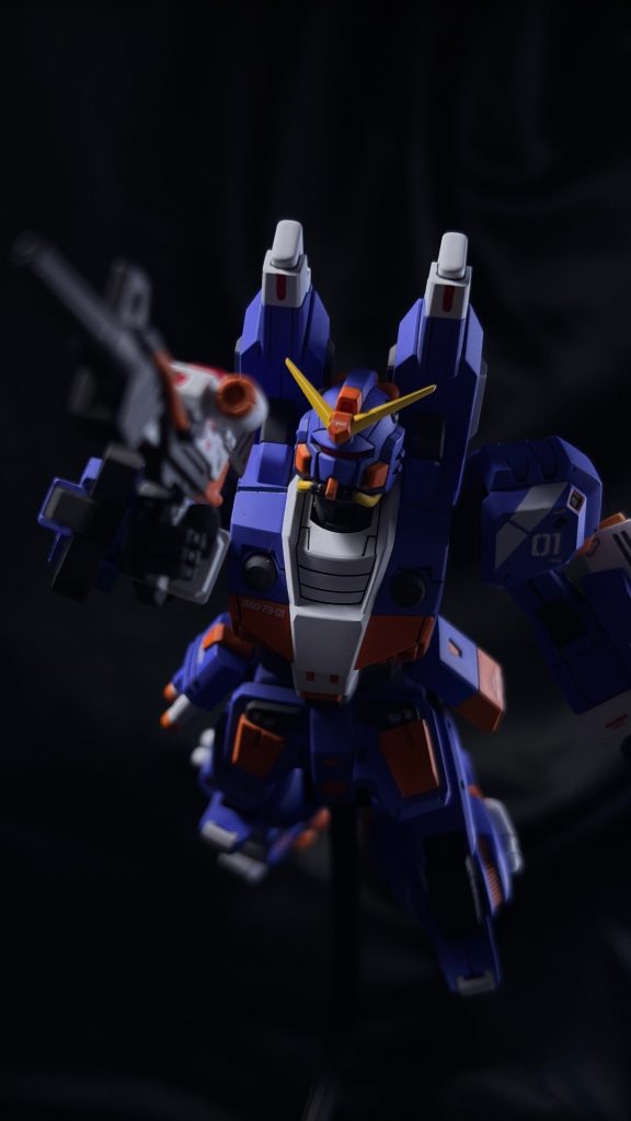 HG 水中型ガンダム–3枚目/制作者：よつうさ
