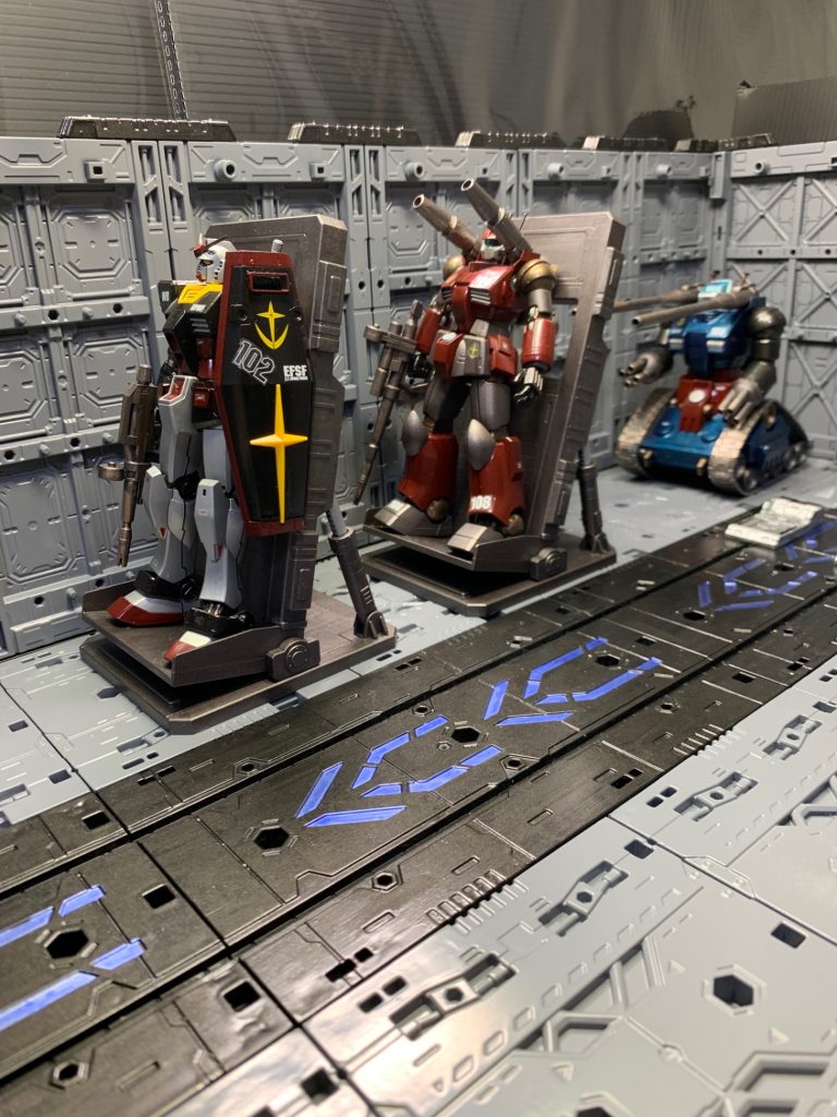 格納庫内を再現しました。