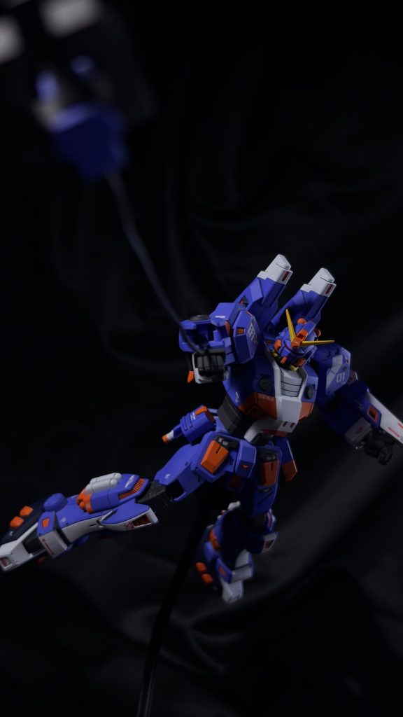 HG 水中型ガンダム–9枚目/制作者：よつうさ