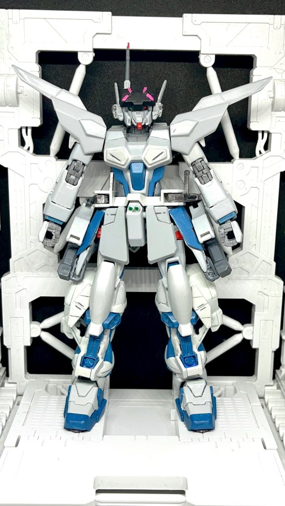 ガンダムEz008(イージーゼロツーエイト)–2枚目/制作者：BuildEz
