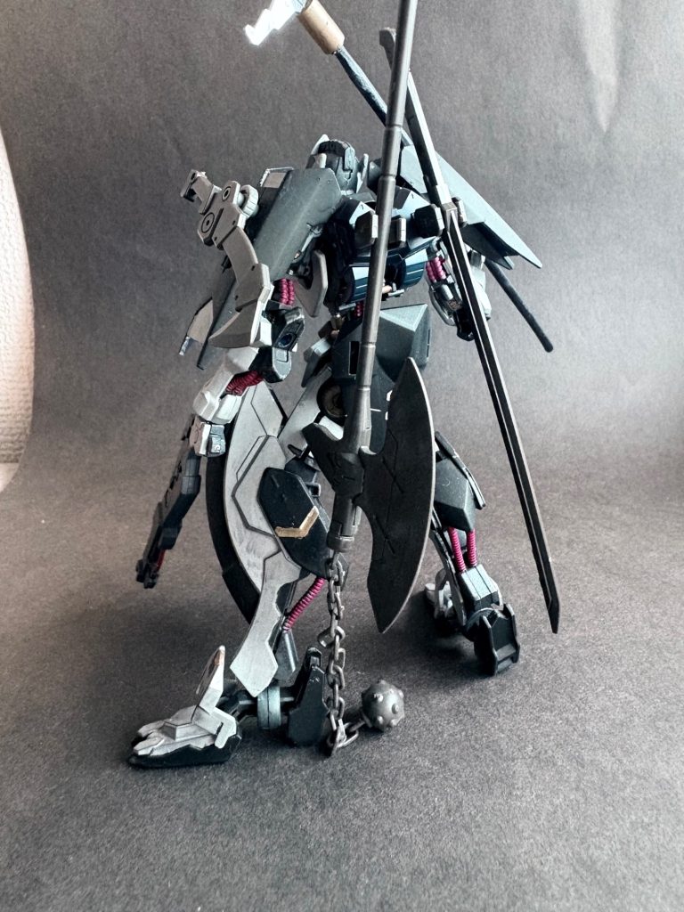 武器を積めるだけ積む形態って武蔵坊弁慶みたいでカッコよくない？