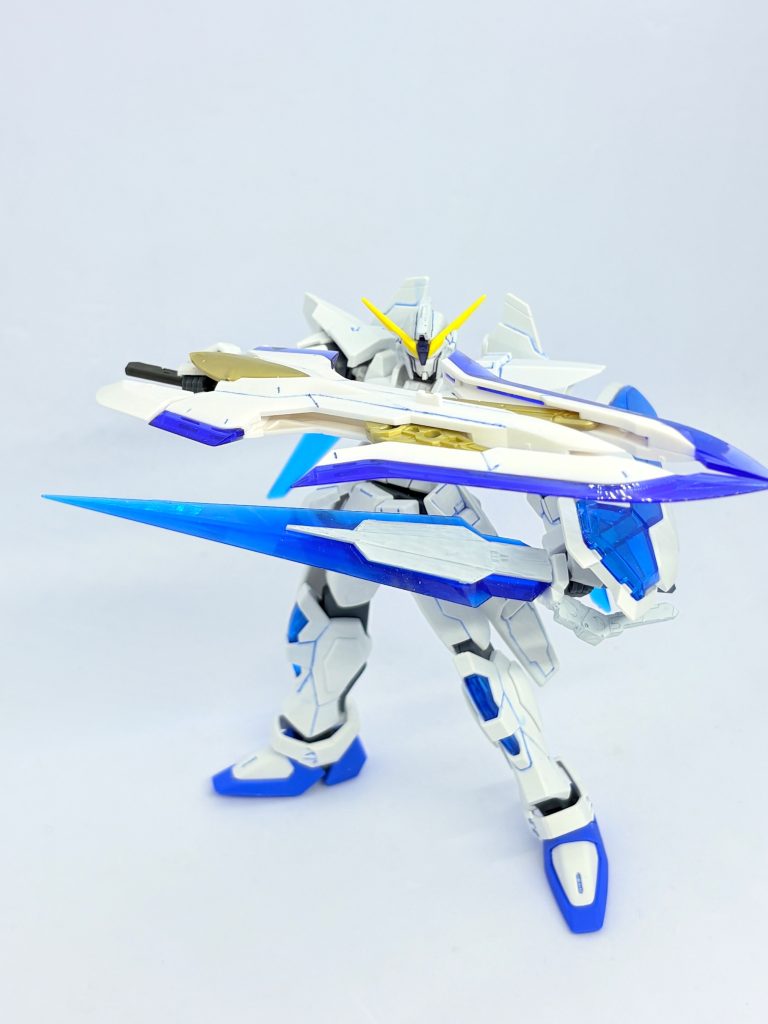 ガンダムビアンカネーヴェ–3枚目/制作者：アルト