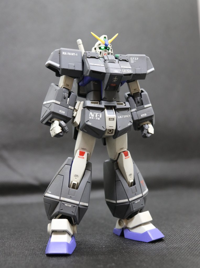 チョパムアーマー装着。オリジン版ガンダムと胸部をミキシングしたことで、サイズが合わなくなったので、各部延長してます