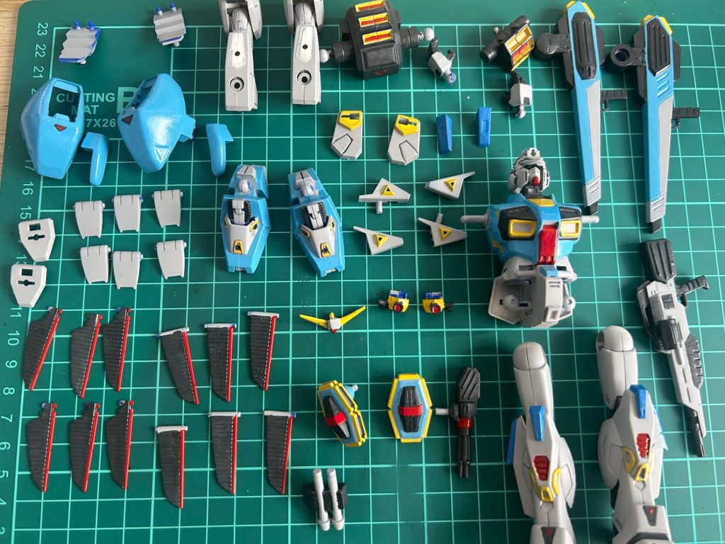塗装は筆で。つ……疲れた