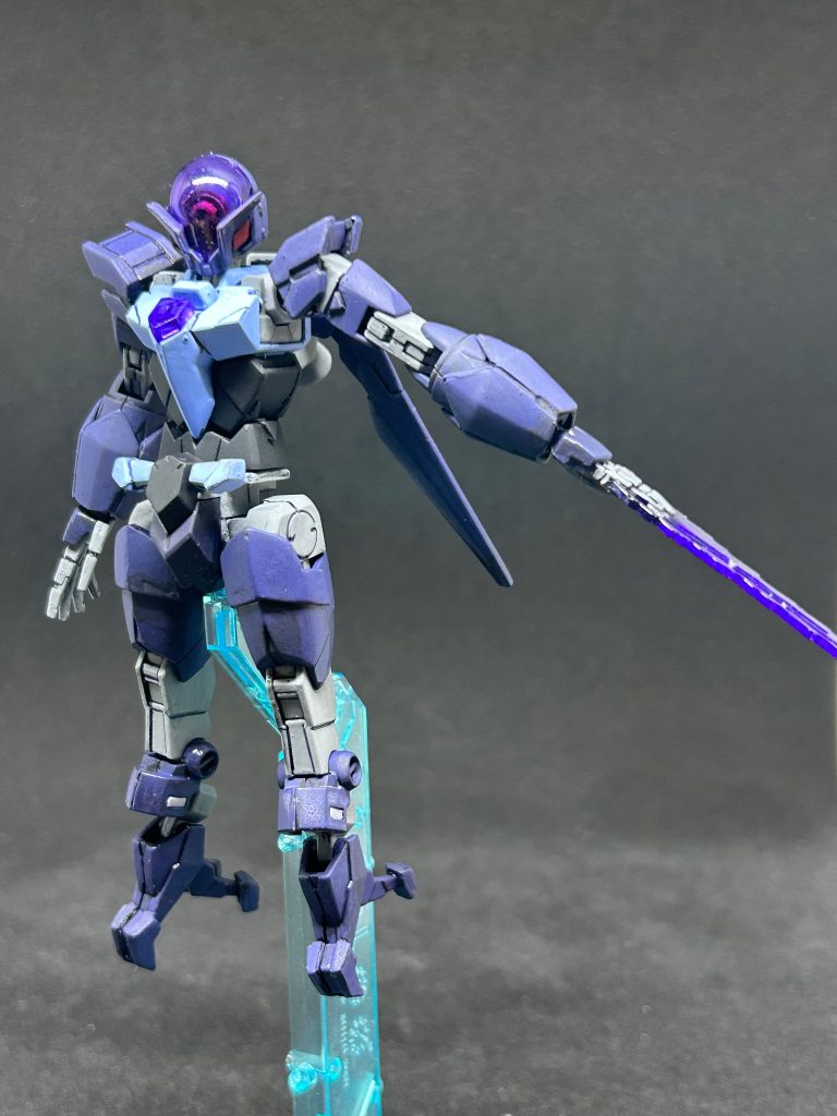 以上アルスコアでした、コアガンダム2のディテールアップしたかっこいいのを見た時からアルスコアでやりたいなーと思ったんですが、自分の実力ではこれが限界でした。アーマーはディテールアップして塗装の予定は今の所ないです。