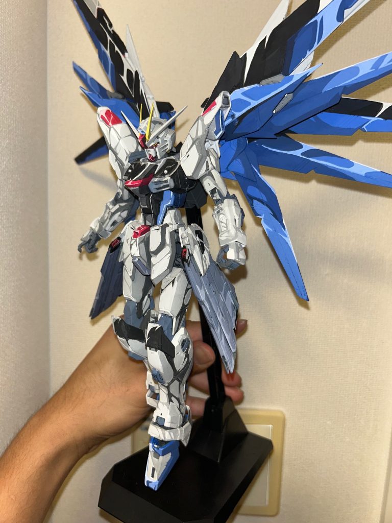舞い降りる剣　完成80%–2枚目/制作者：トチプラ