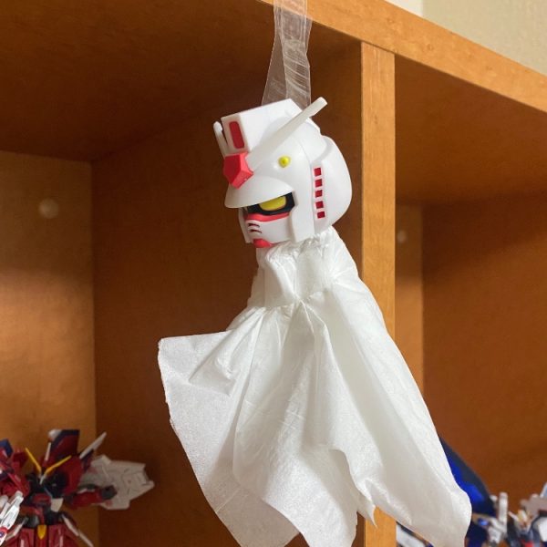 てるてるガンプラくん