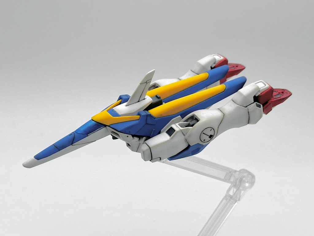 V2ボトム・ファイターも、V1同様にコア・ファイターとボトム・リムで構成されます。