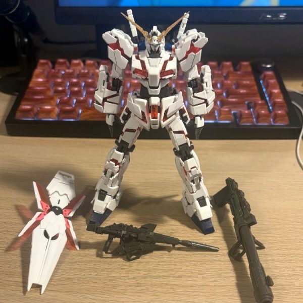 それはガンダムと呼ばれた