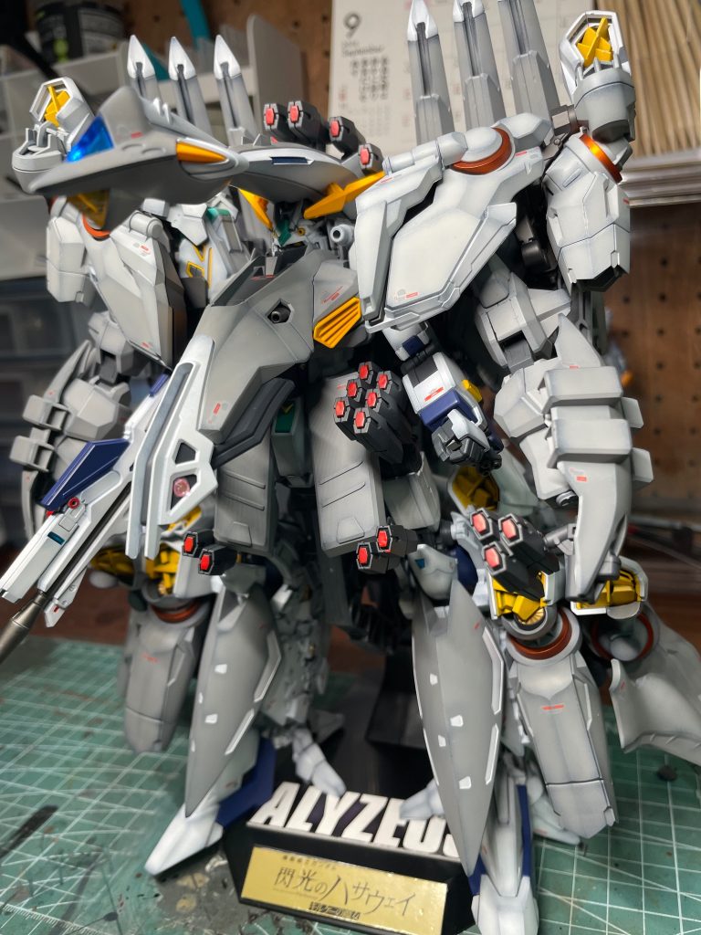 HG 1/144 アリュゼウス–5枚目/制作者：もこやま
