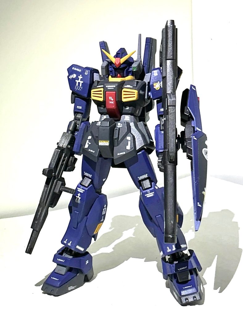 ガンダムmk2といえば01、02、03というナンバリングが有名ですが09にしました。せっかくの9作目なんでね。使用してるデカールはガンダムデカールdx09とガンダムデカールdx10です。TR計画でガンダムmk2は運用されてないらしいのでifの機体ってなりますね。