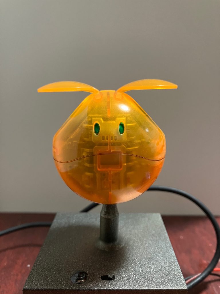 メカが透けて見えるのも、良いかも。