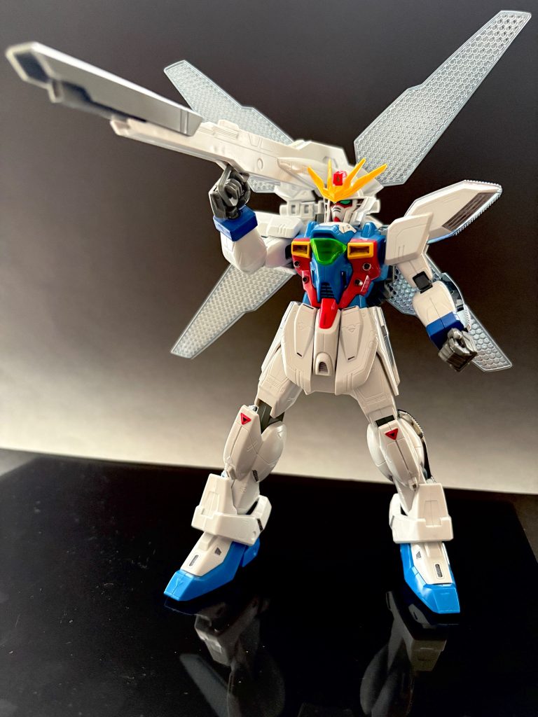 あーかっこよ！部分塗装はガンダムマーカーで塗装しました