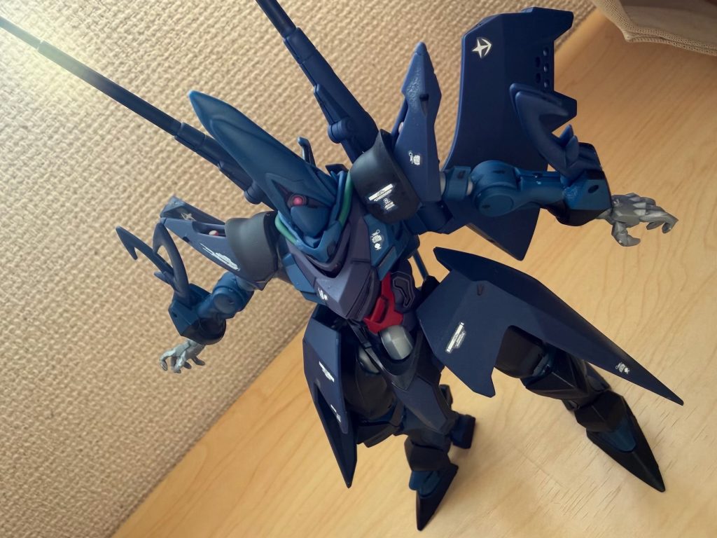 差し色で一部黒色塗装しました。