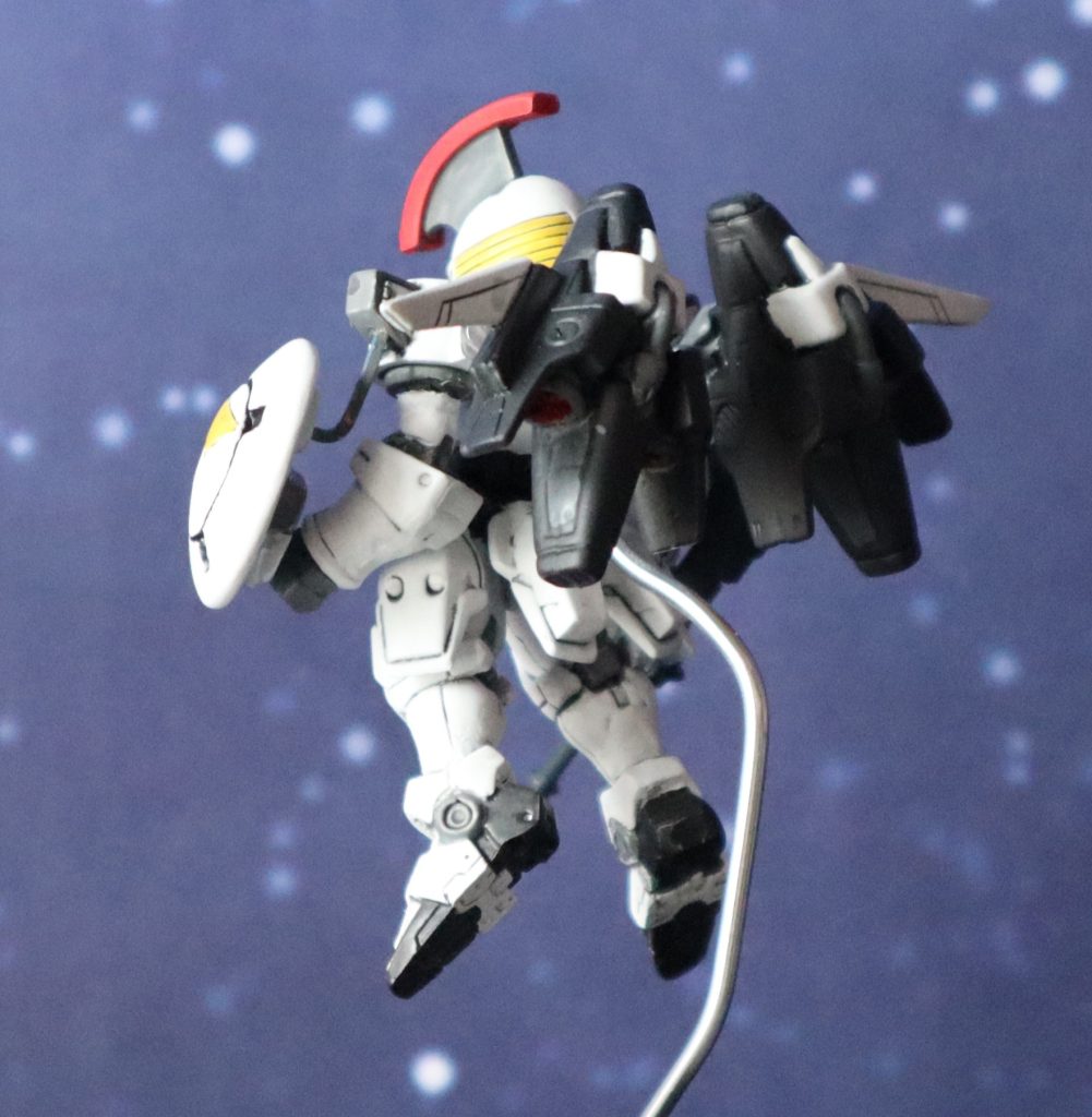 斜め後ろから。