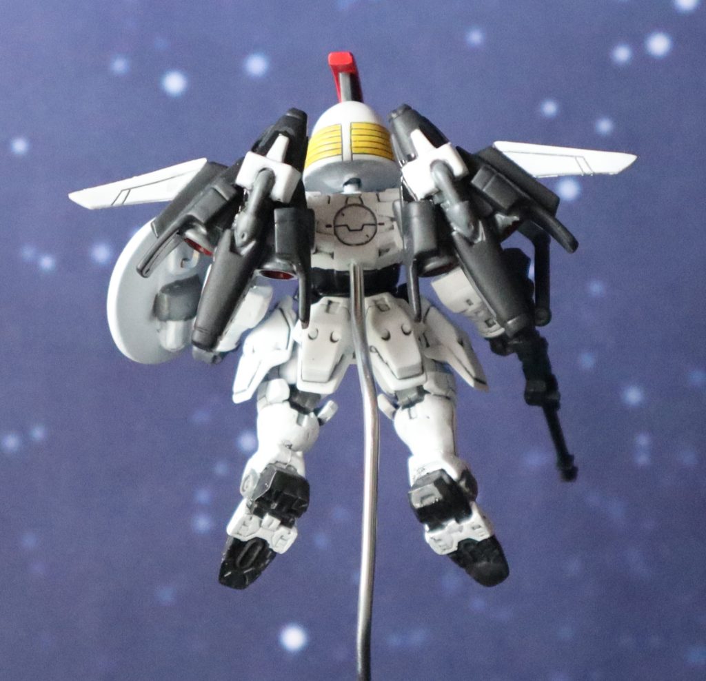 真後ろから。