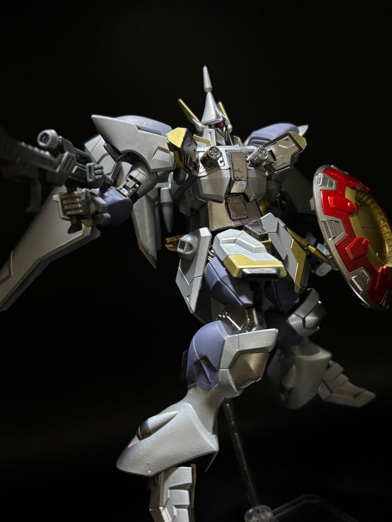 MMI-T818トリデンティ 3銃身回転ビーム機銃オッパ…胸ガトリングですね✨これは劇中にアグネスがよく使ってましたね❗️実弾かと思いきやまさかのビーム兵器でした(zaku-kao6)胸のハッチ開閉ギミックが熱いです(zaku-kao2)流石に砲身は追加で付けますが、取り外しがしづらくて塗装剥げちゃうので、もう2度と付けないかも(gundam-kao10)