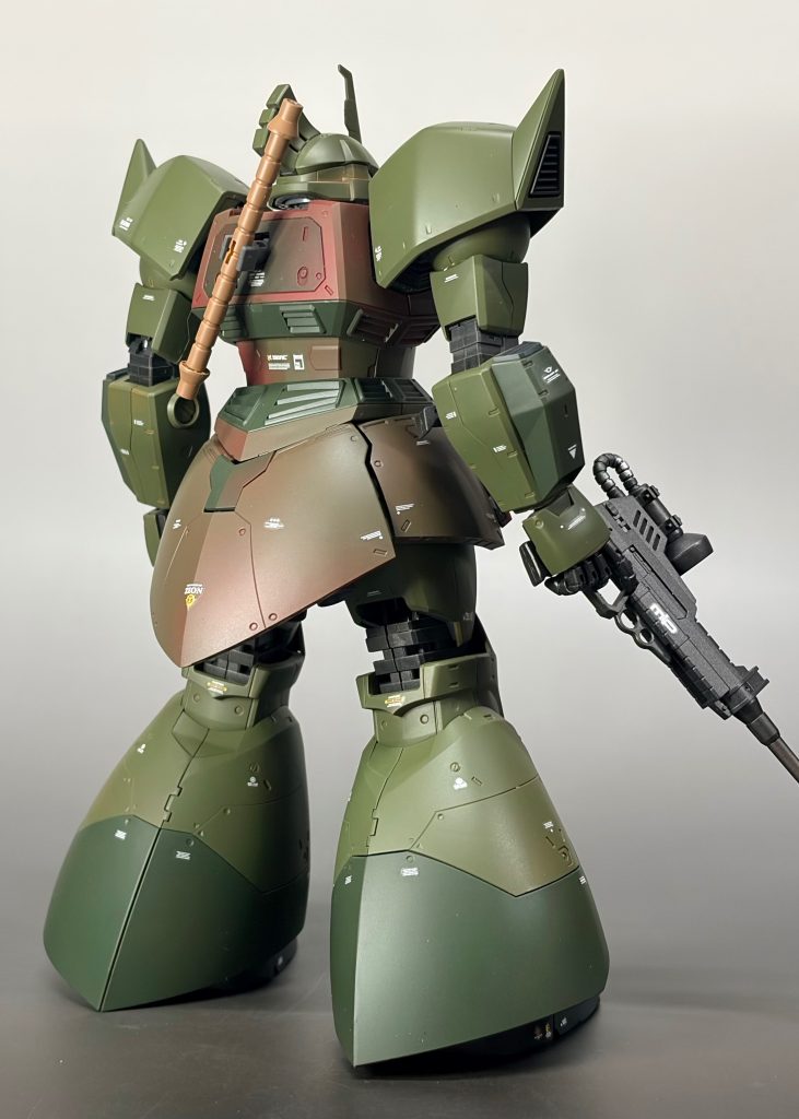 グリーン単色にならないように濃度を変えてアクセントをつけてみました。